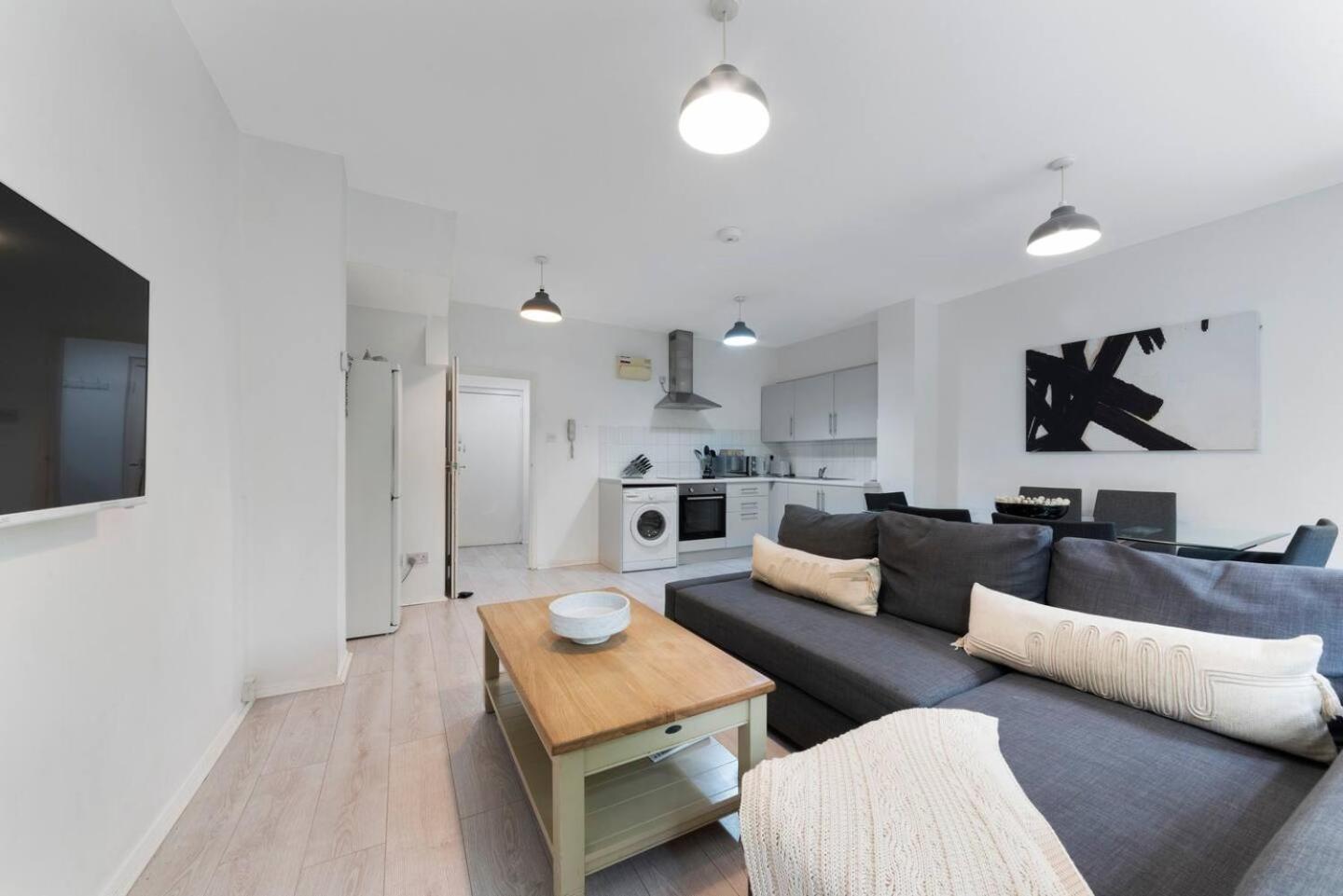 2 Bed Apartment- Finsbury Park Station B London Eksteriør billede
