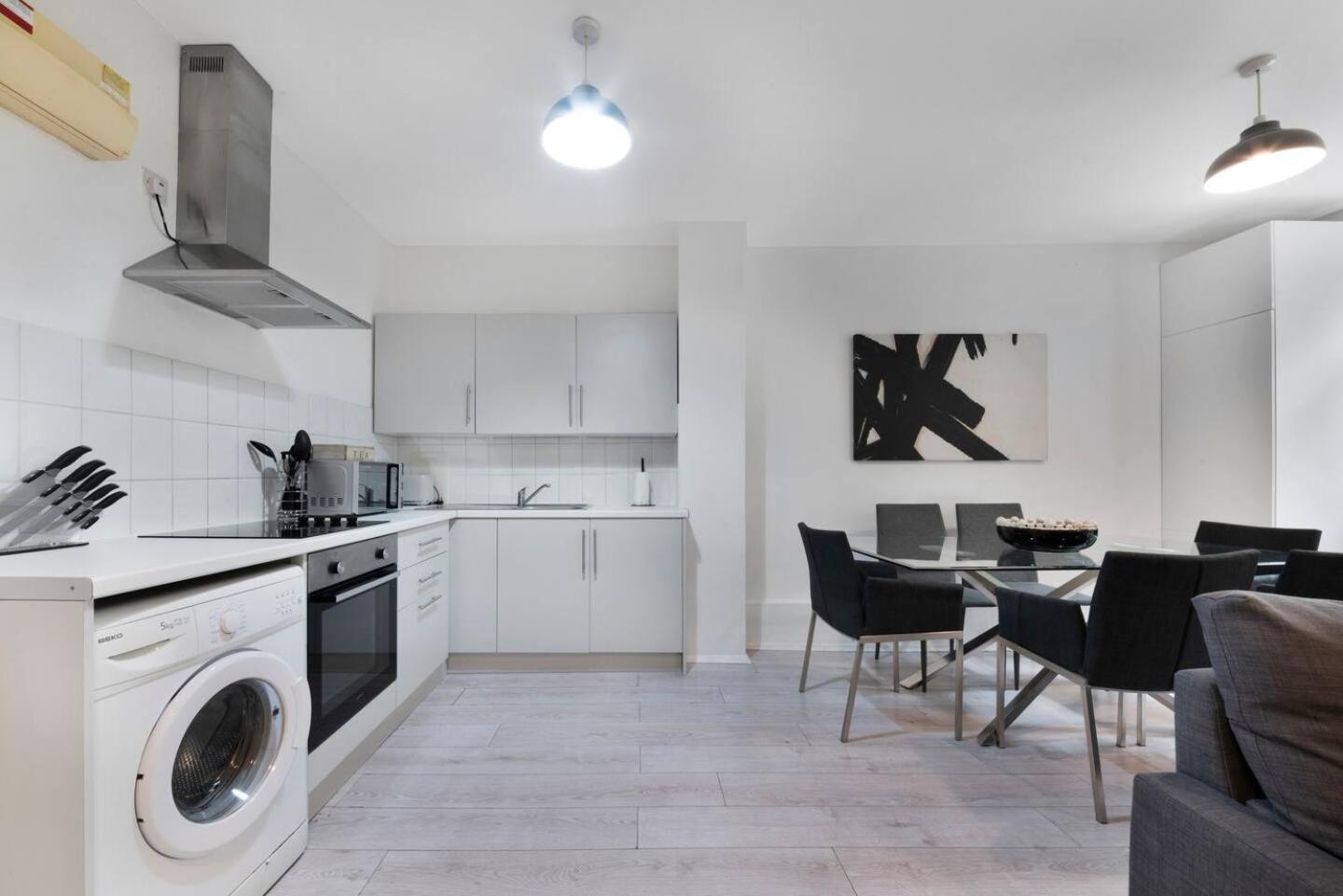 2 Bed Apartment- Finsbury Park Station B London Eksteriør billede