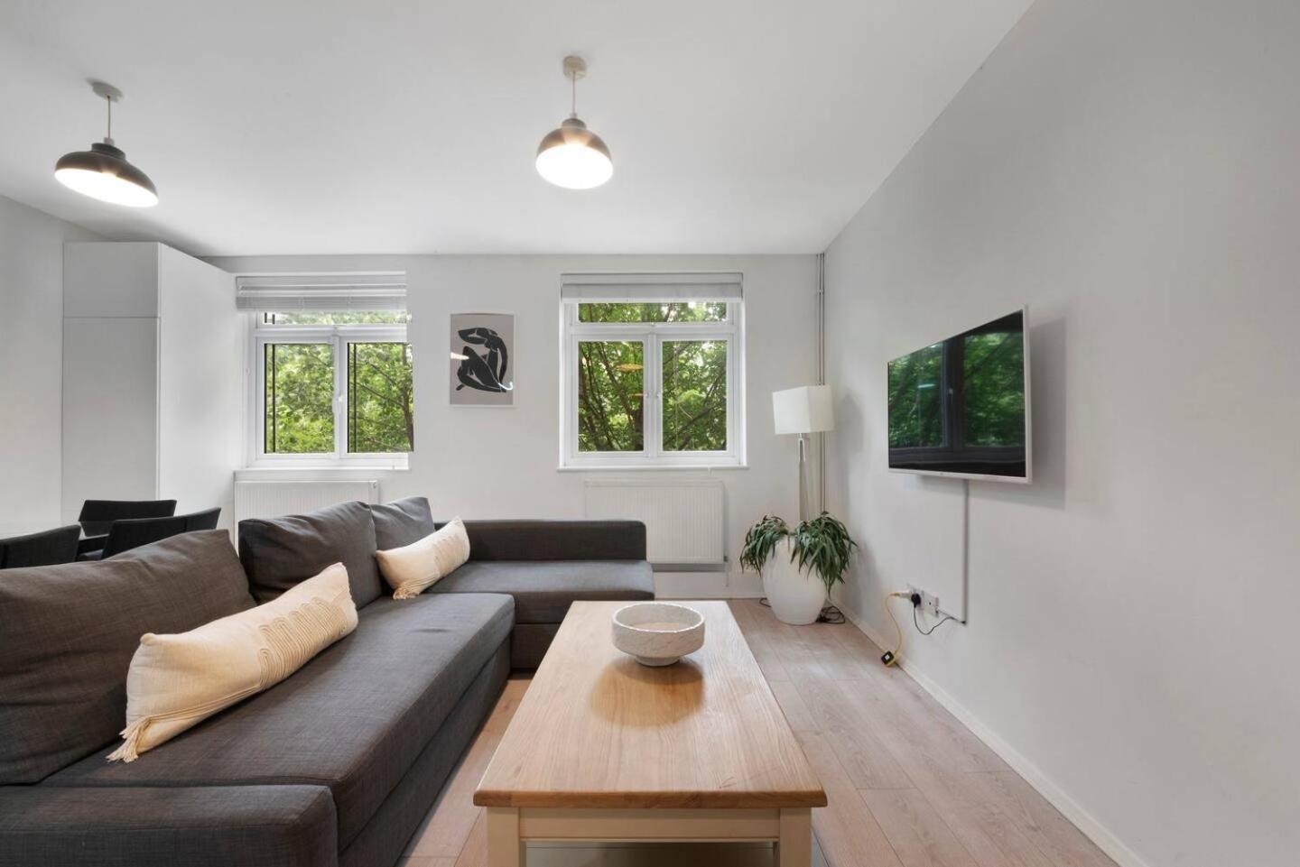 2 Bed Apartment- Finsbury Park Station B London Eksteriør billede